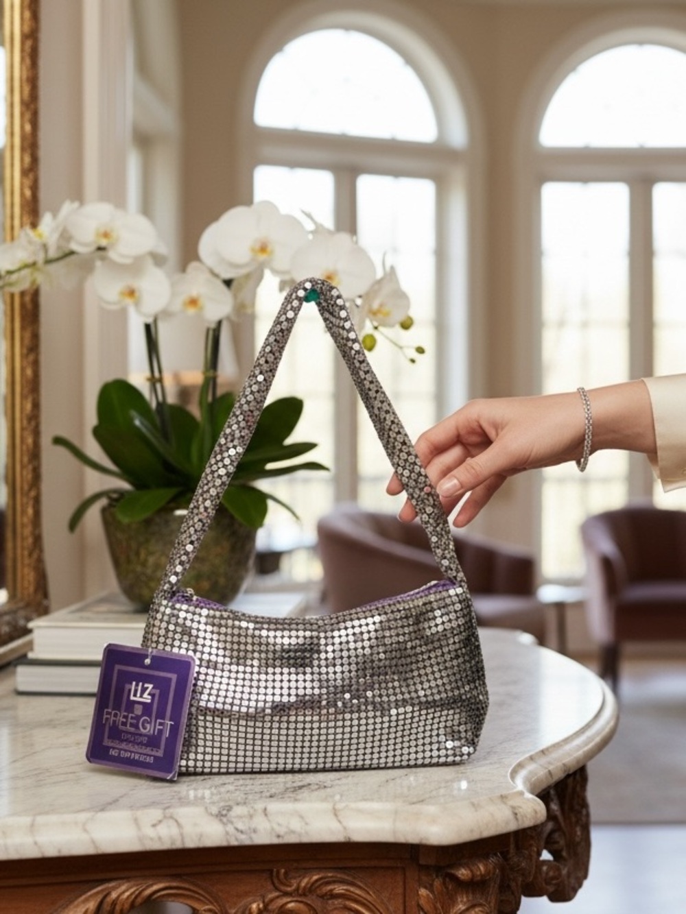 Mesh material shoulder bag with flap and hidden zip closure - Picture 2 of 6